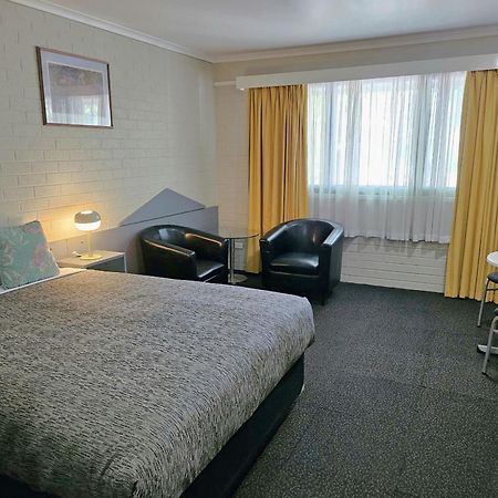 Central Deborah Motel Bendigo Extérieur photo