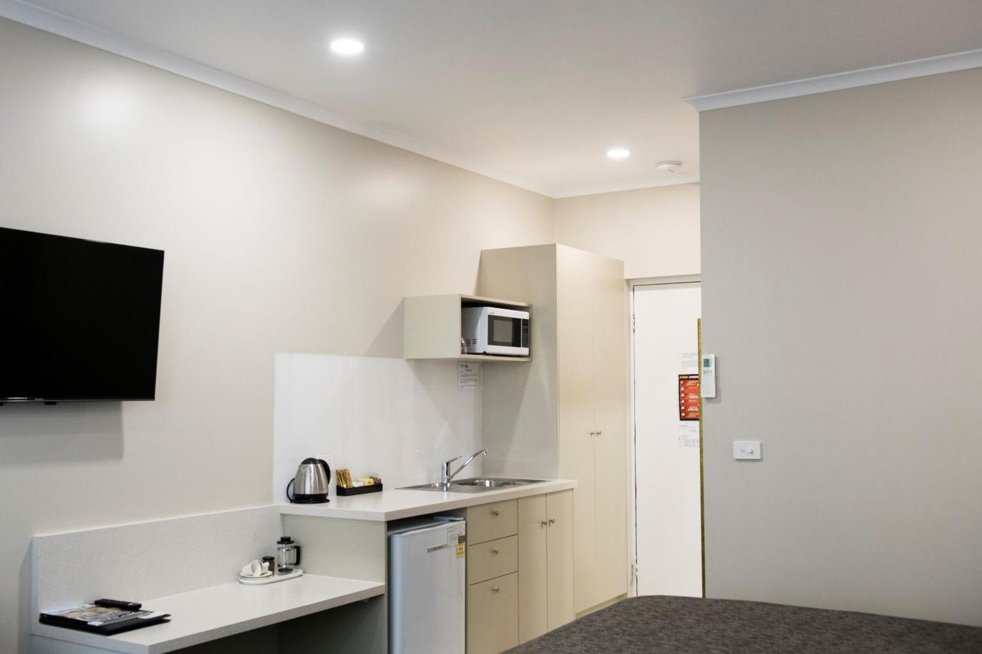 Central Deborah Motel Bendigo Extérieur photo