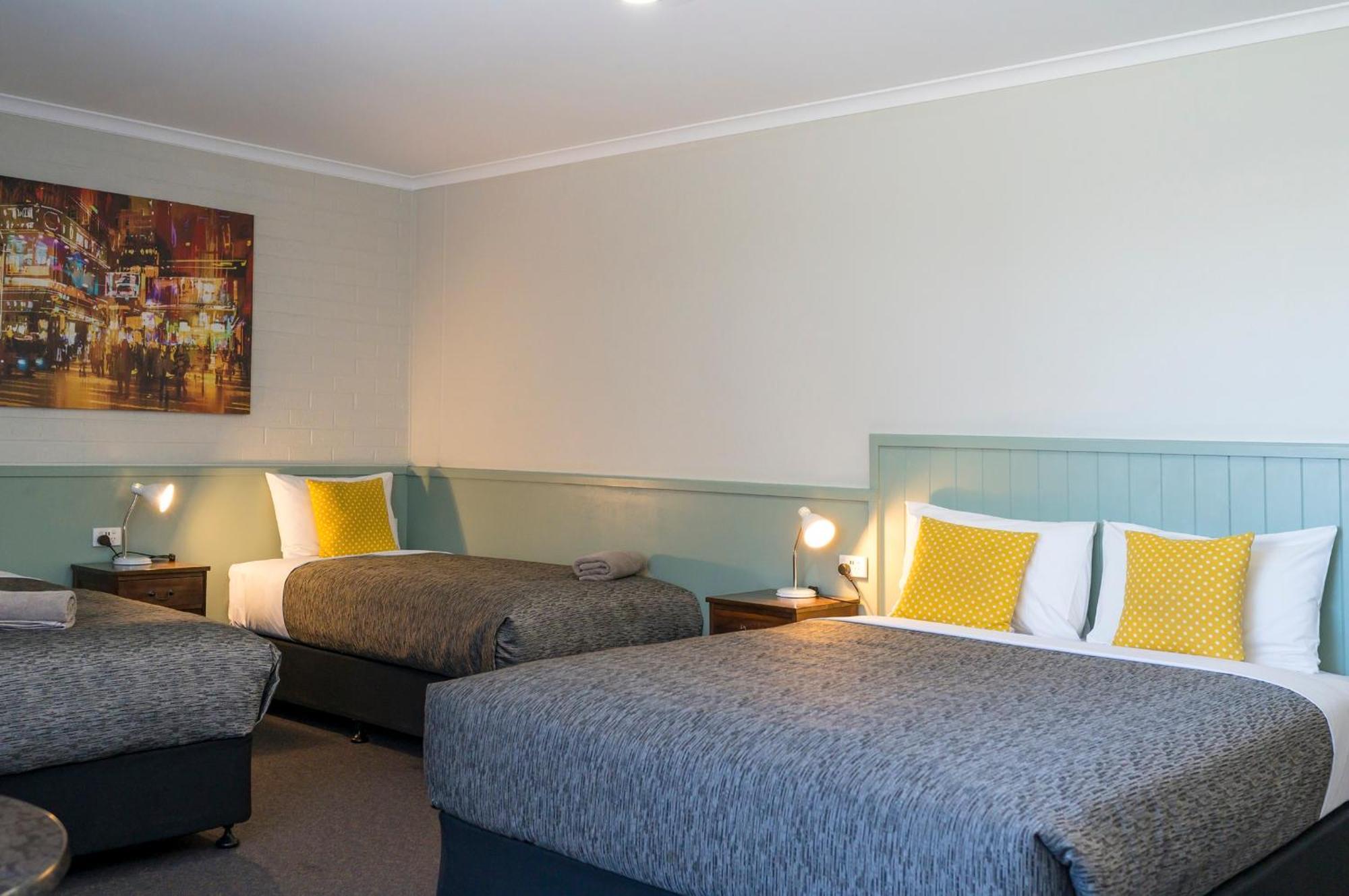 Central Deborah Motel Bendigo Extérieur photo