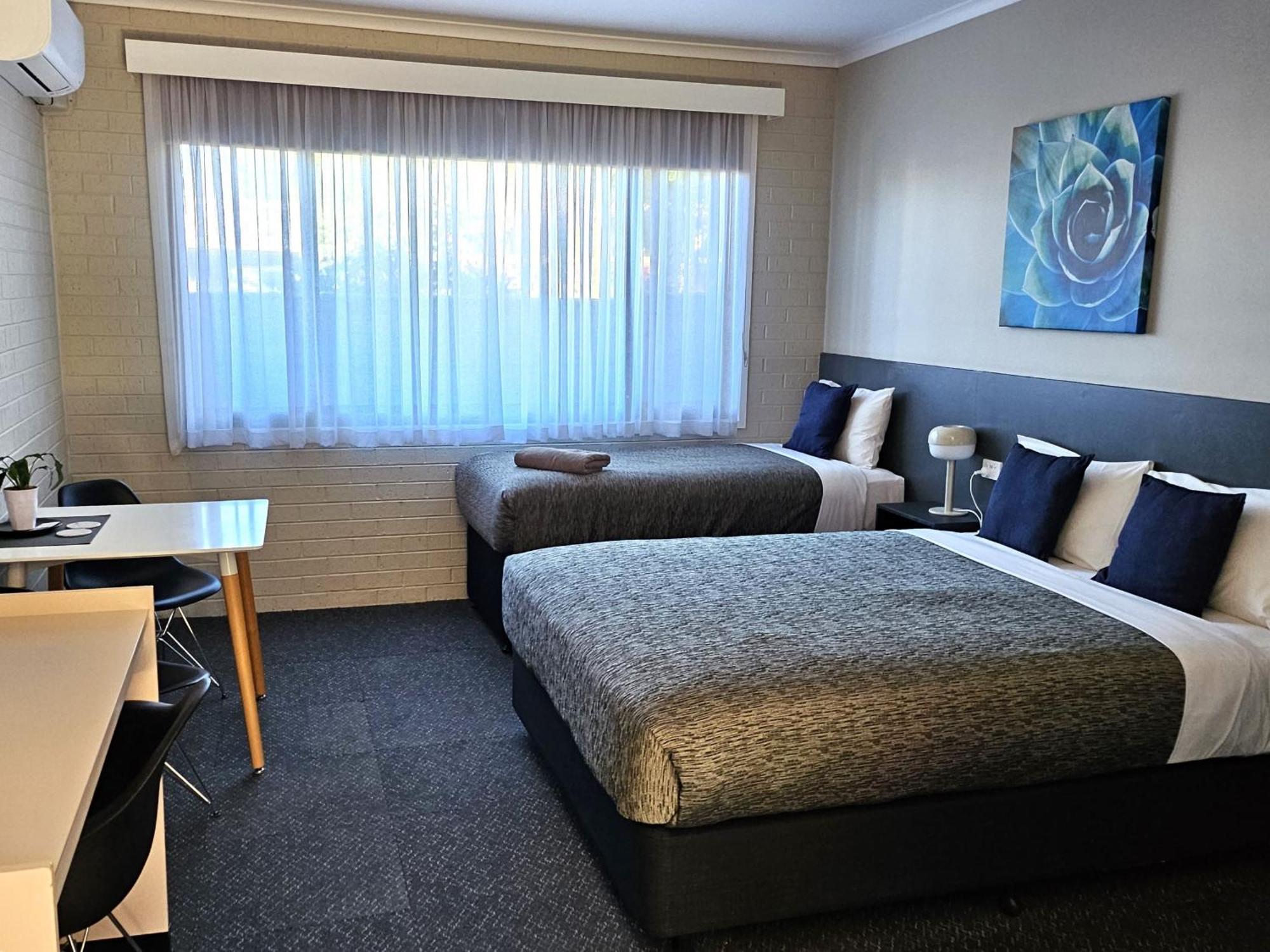 Central Deborah Motel Bendigo Extérieur photo