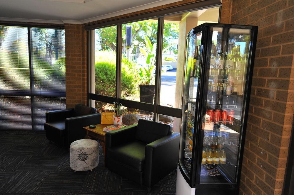 Central Deborah Motel Bendigo Extérieur photo