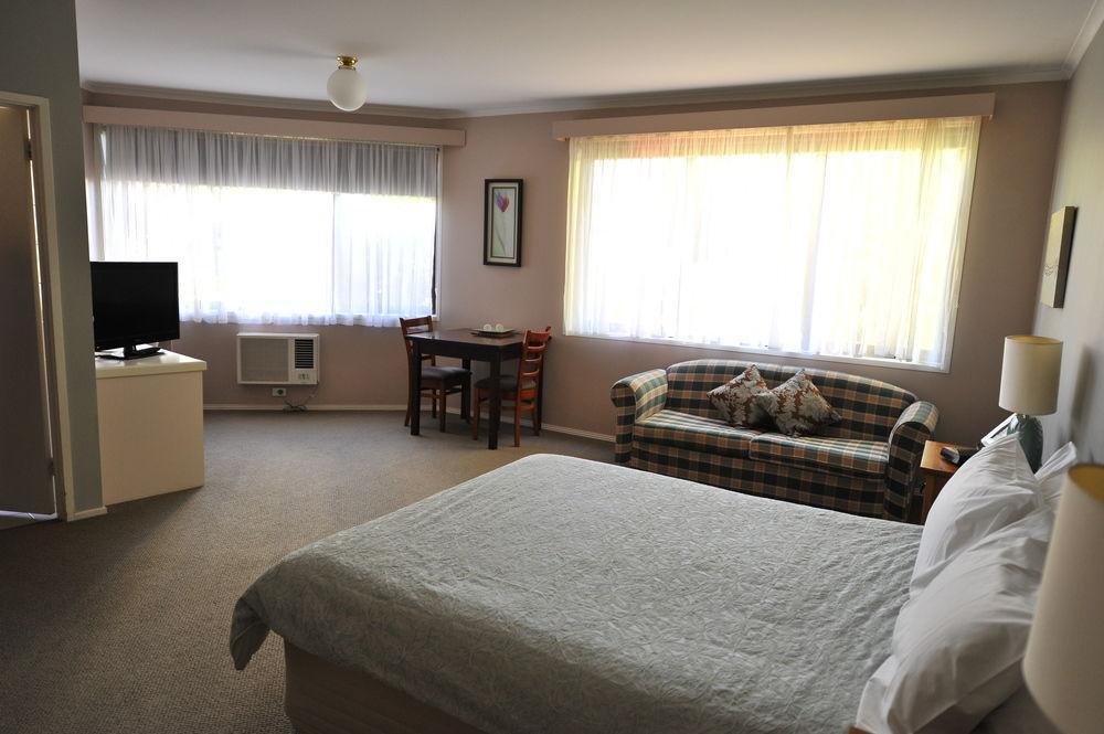 Central Deborah Motel Bendigo Extérieur photo