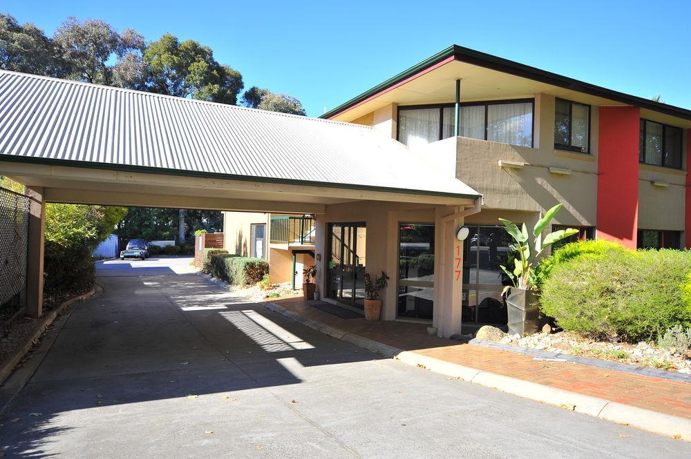 Central Deborah Motel Bendigo Extérieur photo