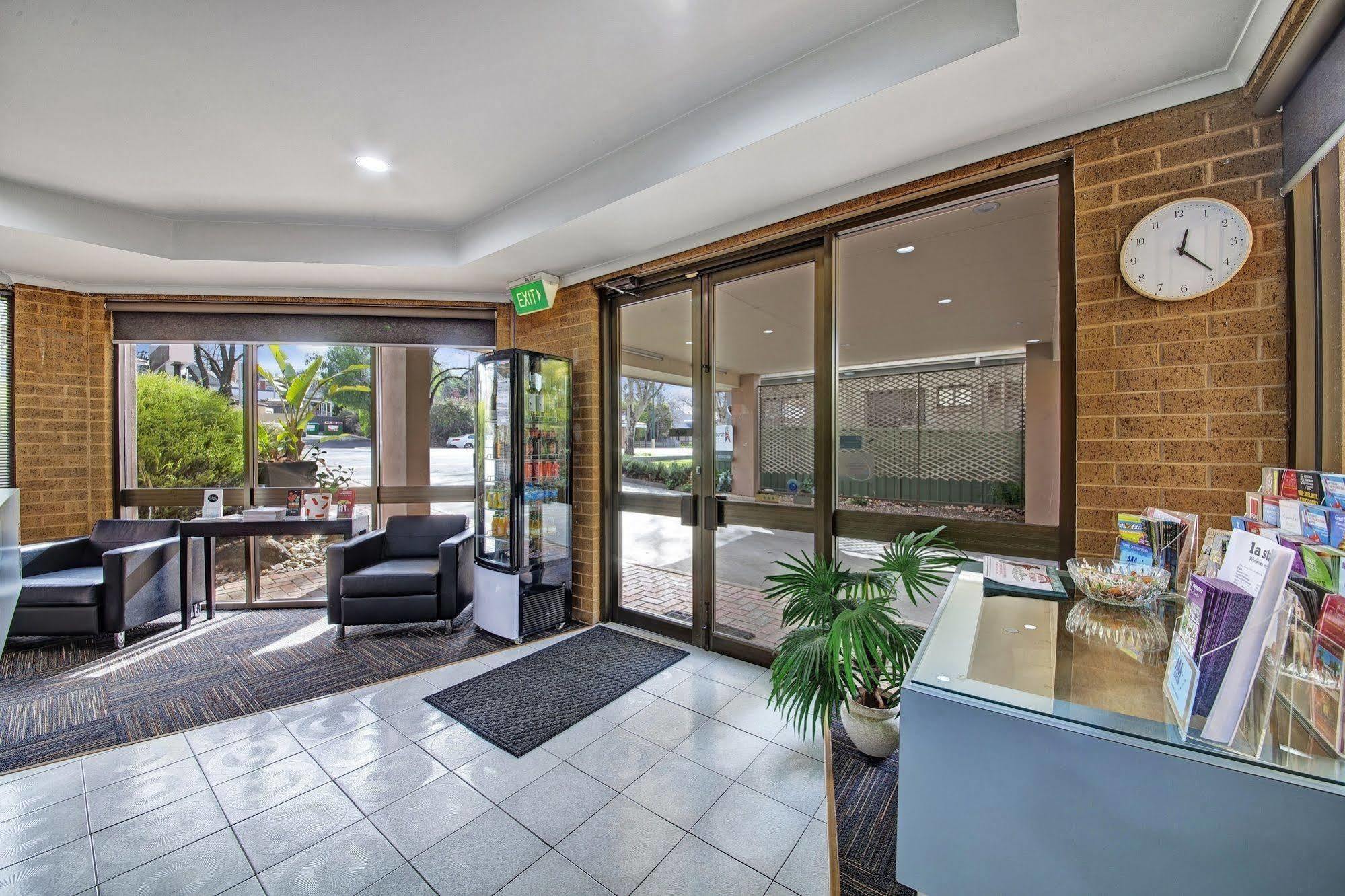 Central Deborah Motel Bendigo Extérieur photo